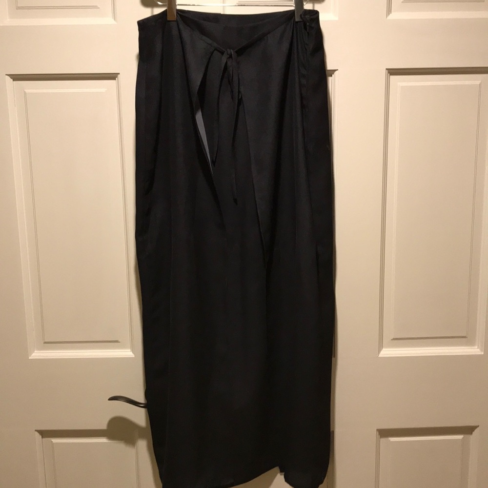 Long length skirt with Tie shell wrap.